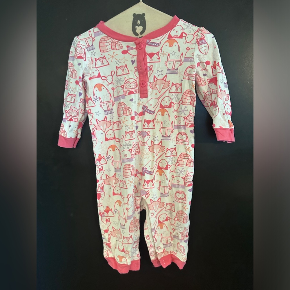 12-18m Gymboree fox 🦊 print pjs. 3 button front, cute pocket. Great condition!